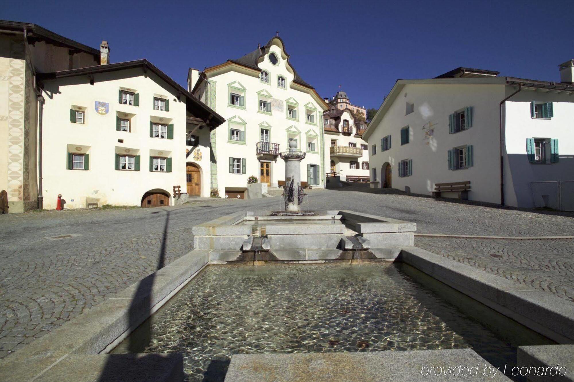 Badehotel Belvair Scuol Bagian luar foto